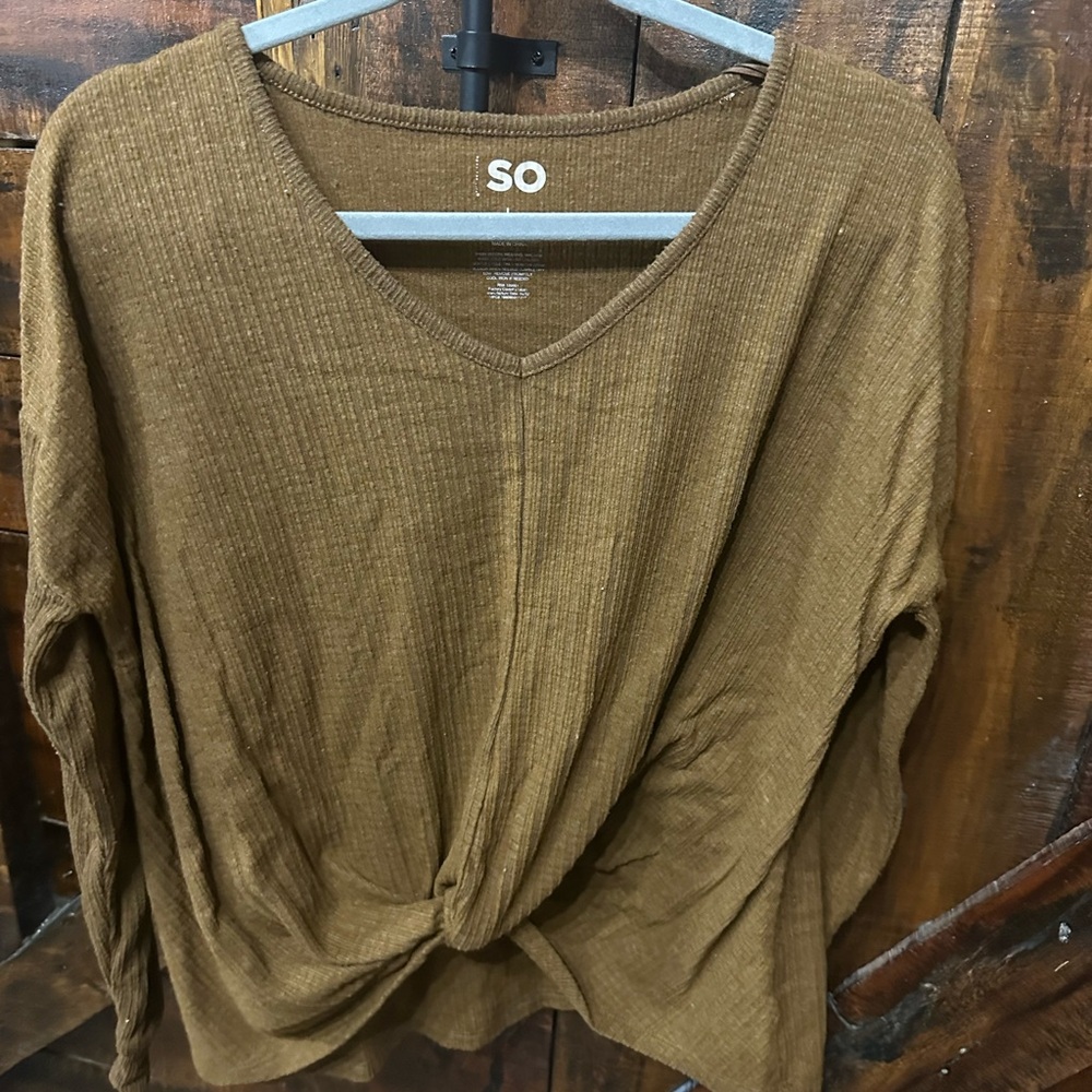 SO Women's Brown Twist Front Sweatshirt